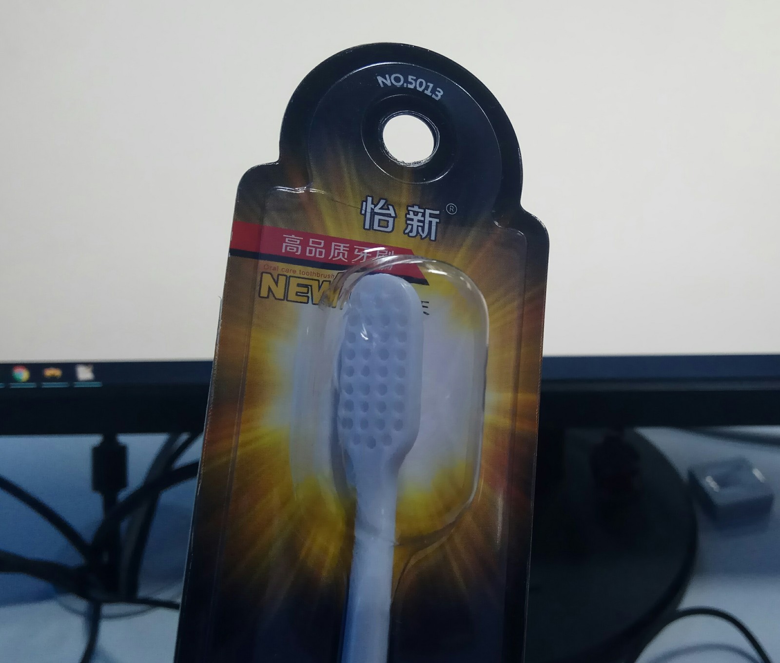 And after all, they did not deceive. - My, Chinese goods, Humor, Toothbrush, Longpost