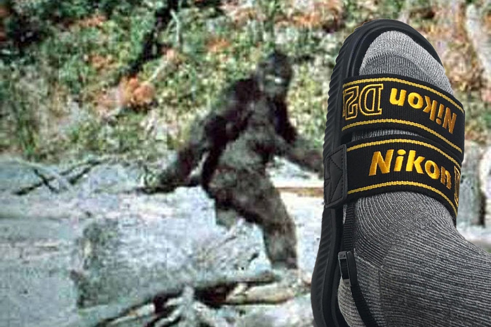 It seems to me, or are the Yetis only photographed on slippers? - Nikon, Slippers, Photo on sneaker, Yeti, 