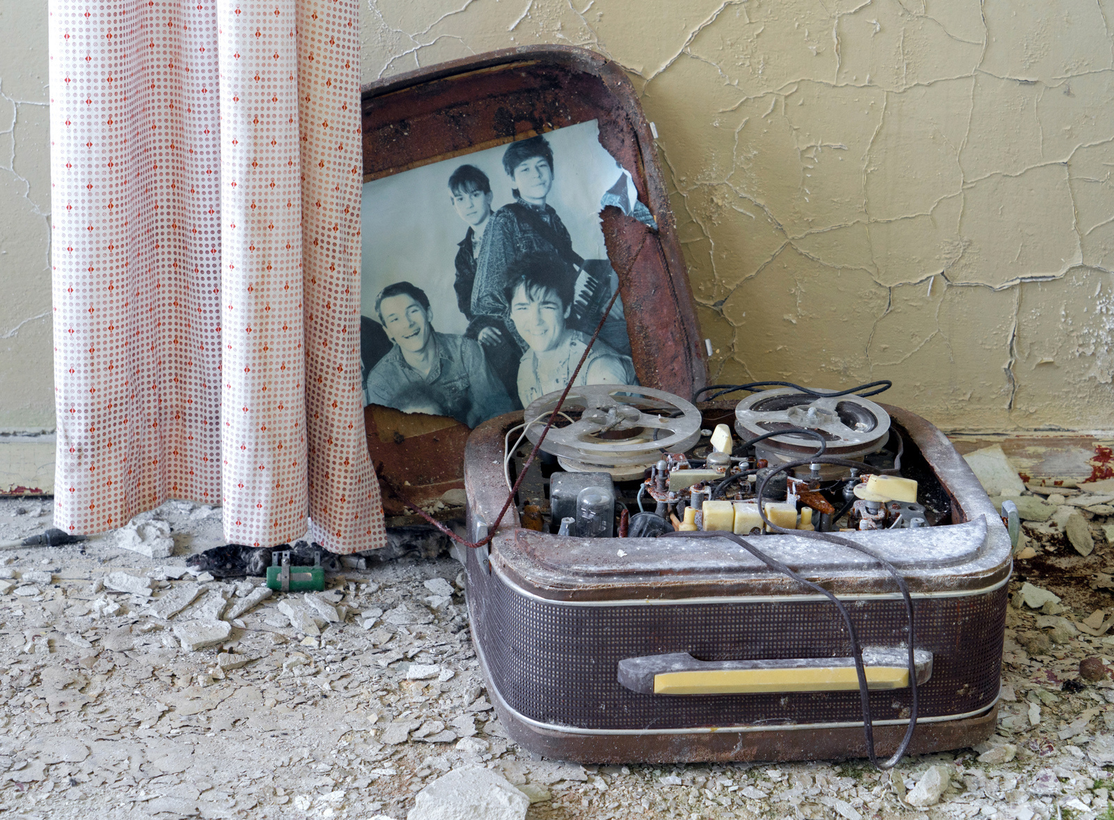 Echoes of the past - Ufa, Abandoned house, The photo, Tender May