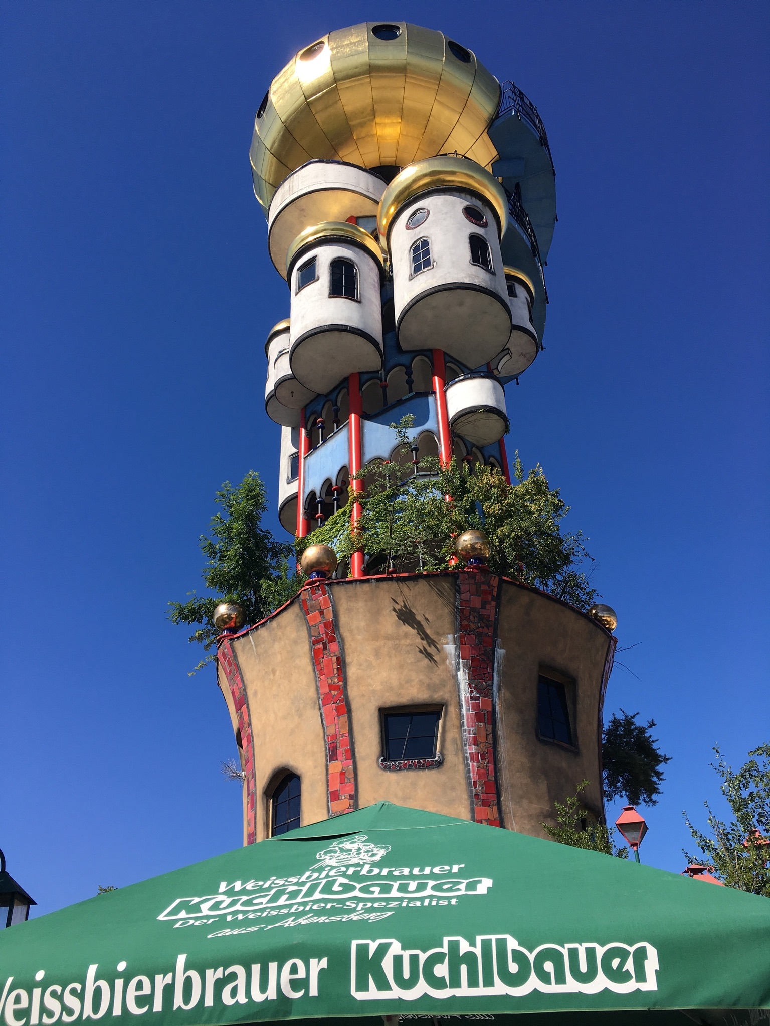 Connoisseurs of beer and architecture - My, , Architecture, Hundertwasser, Longpost