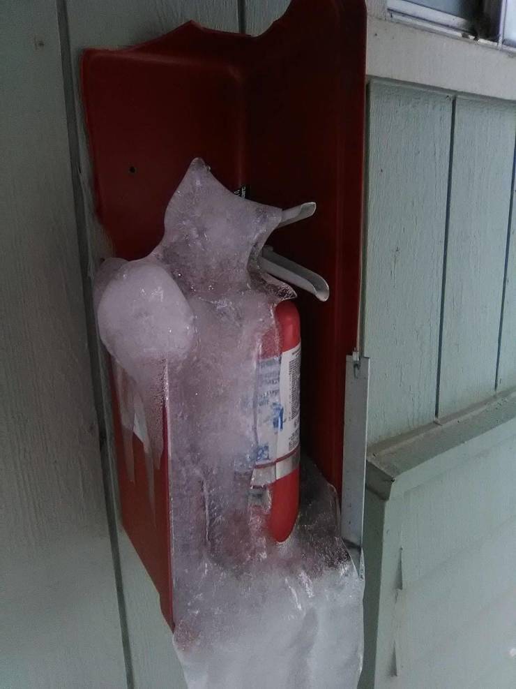 Frozen .... - The photo, Fire extinguisher, Ice