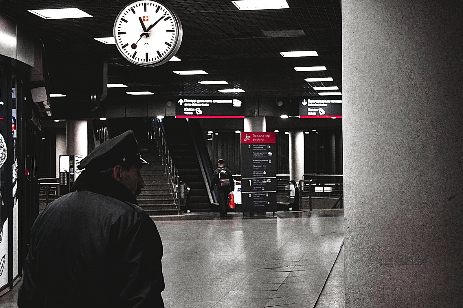 People and city. - My, The photo, Beginning photographer, Canon, Canon 1100d, 18-55 kit, Saint Petersburg, Longpost