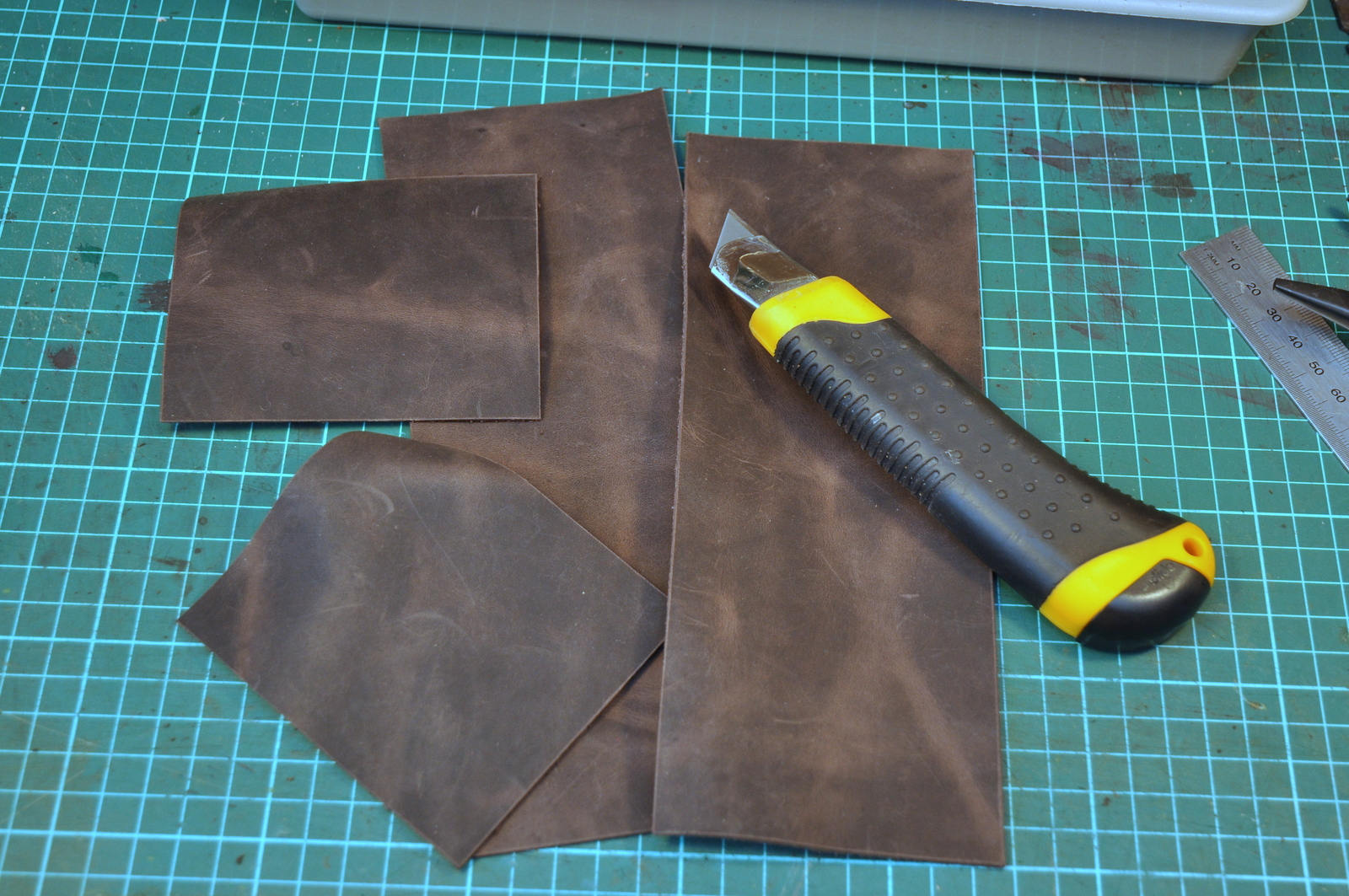 Making a simple leather wallet - My, Handmade, Leather, Wallet, Longpost, With your own hands