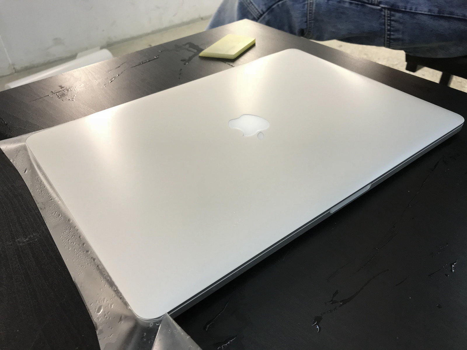 How to make a MacBook last forever - My, Macbook, Poppy, Notebook, Protective film, Case, Film, Гаджеты, , Longpost