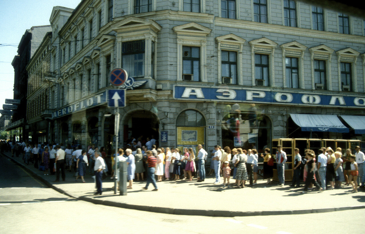 I want to know everything #145 part 1. How the USSR left: a view from the famous American photojournalist - Want to know everything, the USSR, The photo, Photographer, Story, Peter Turnley, Longpost, A selection