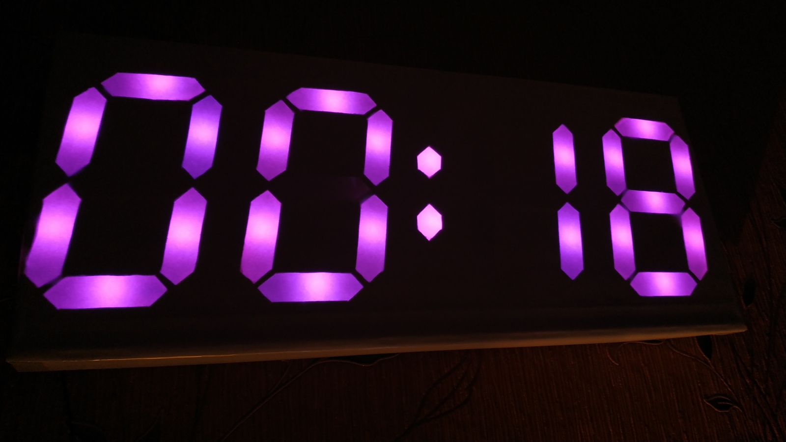 Установить часы на х8. Часы Digital Clock 200730138828.4. Светодиодные часы на ардуино. 7 Segment Digital Clock. Часы на большом 7 сегментном led Arduino.