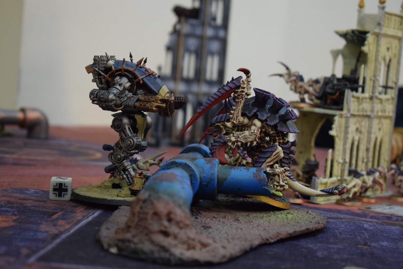 Battle of the Tyranids and the Mechanicus - My, Warhammer 40k, Miniature, Painting miniatures, Tyranids, Cult of Mechanicus, The fight, Longpost