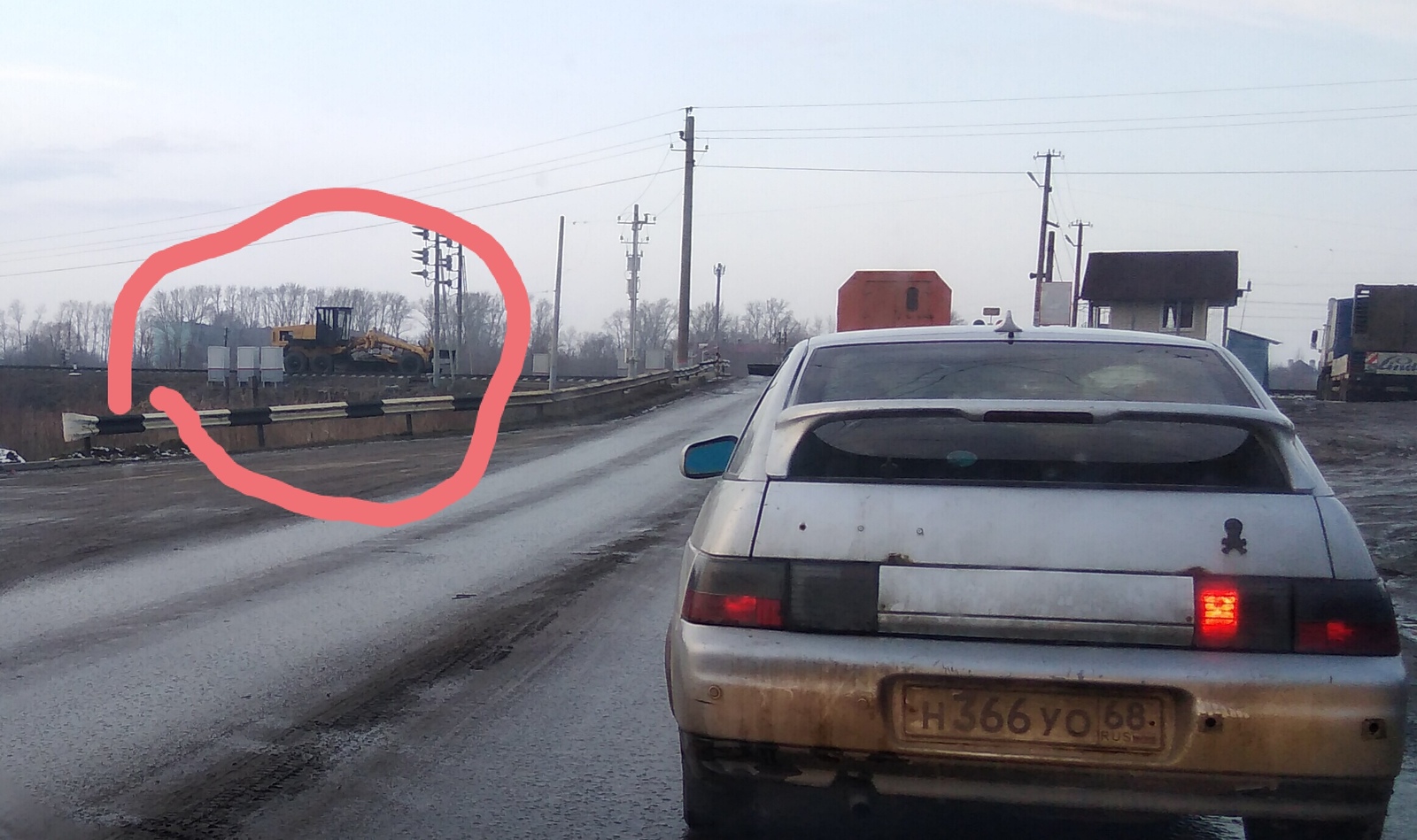 So many questions - My, Humor, Construction machinery, Railroad crossing, Grader, Railway