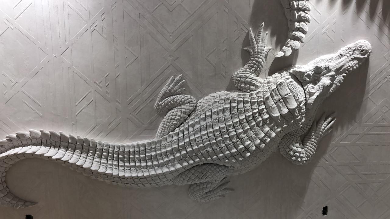 crocodiles - My, Bas-relief, Interior, Crocodile, Stucco, Longpost, Design, Crocodiles