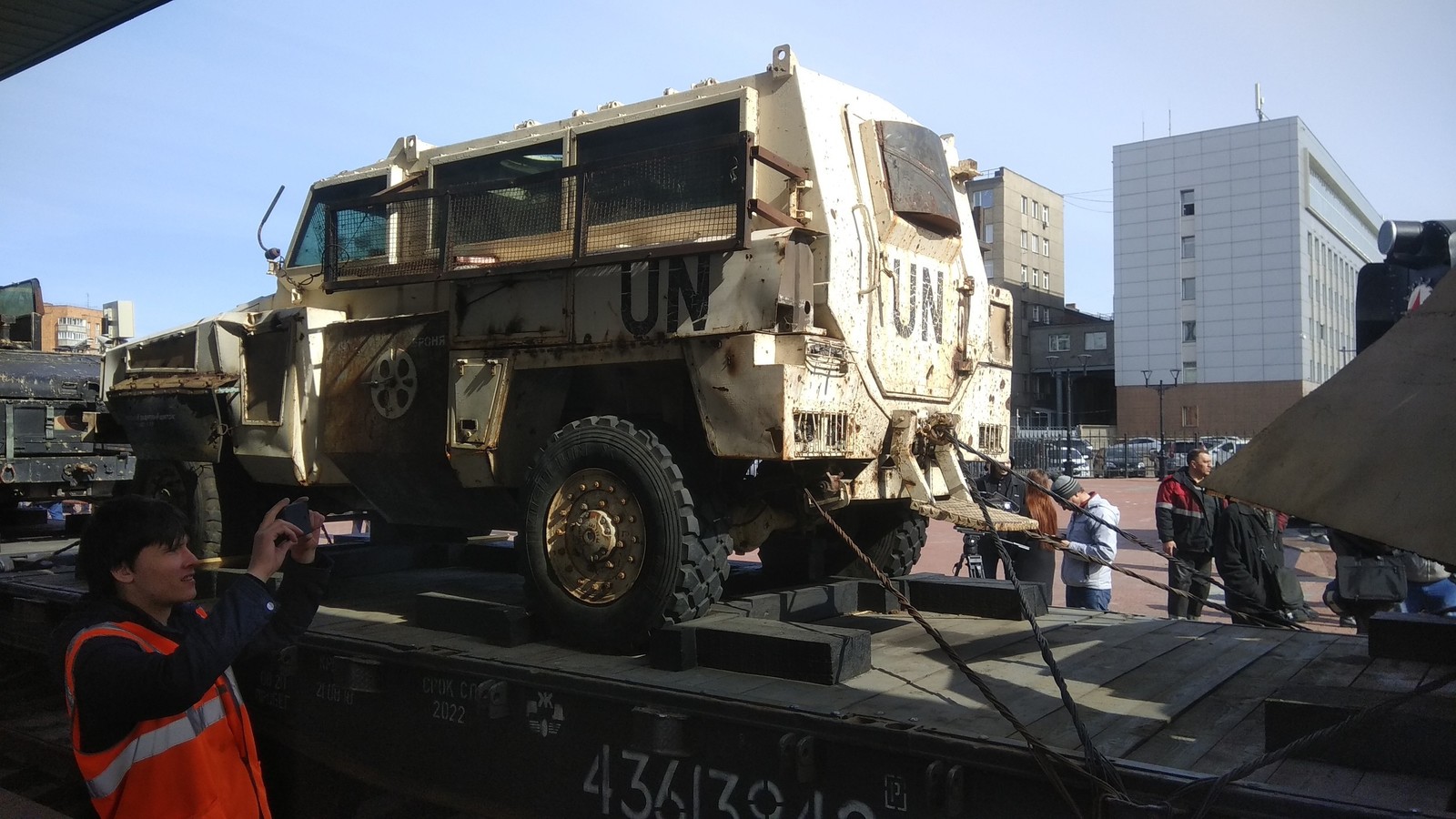 В Красноярск прибыл поезд с сирийской военной техникой.Фотографии от 05.04.2019. - Моё, Армия, Сирия, Красноярск, Длиннопост