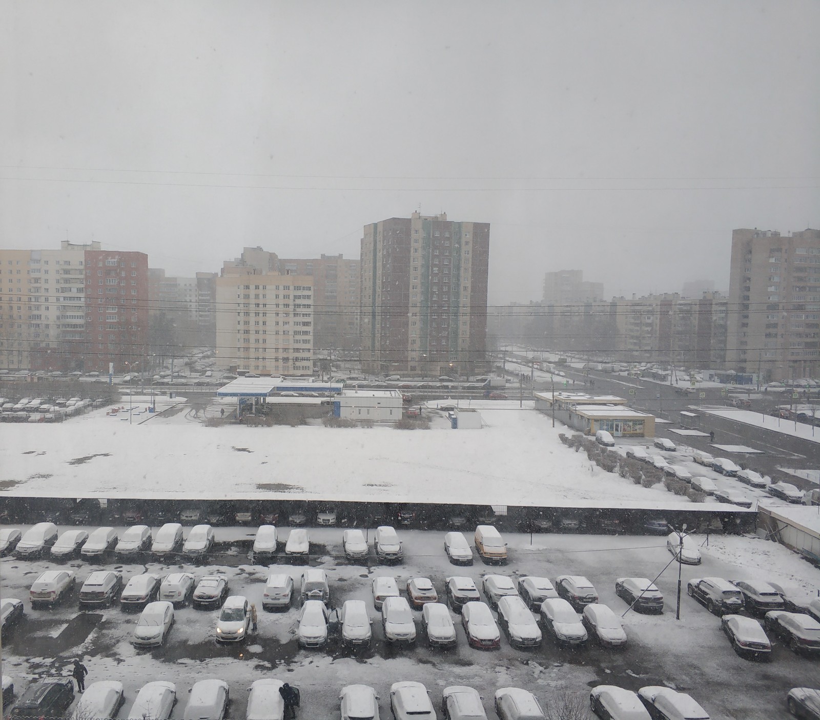 April in St. Petersburg - Weather, Snow