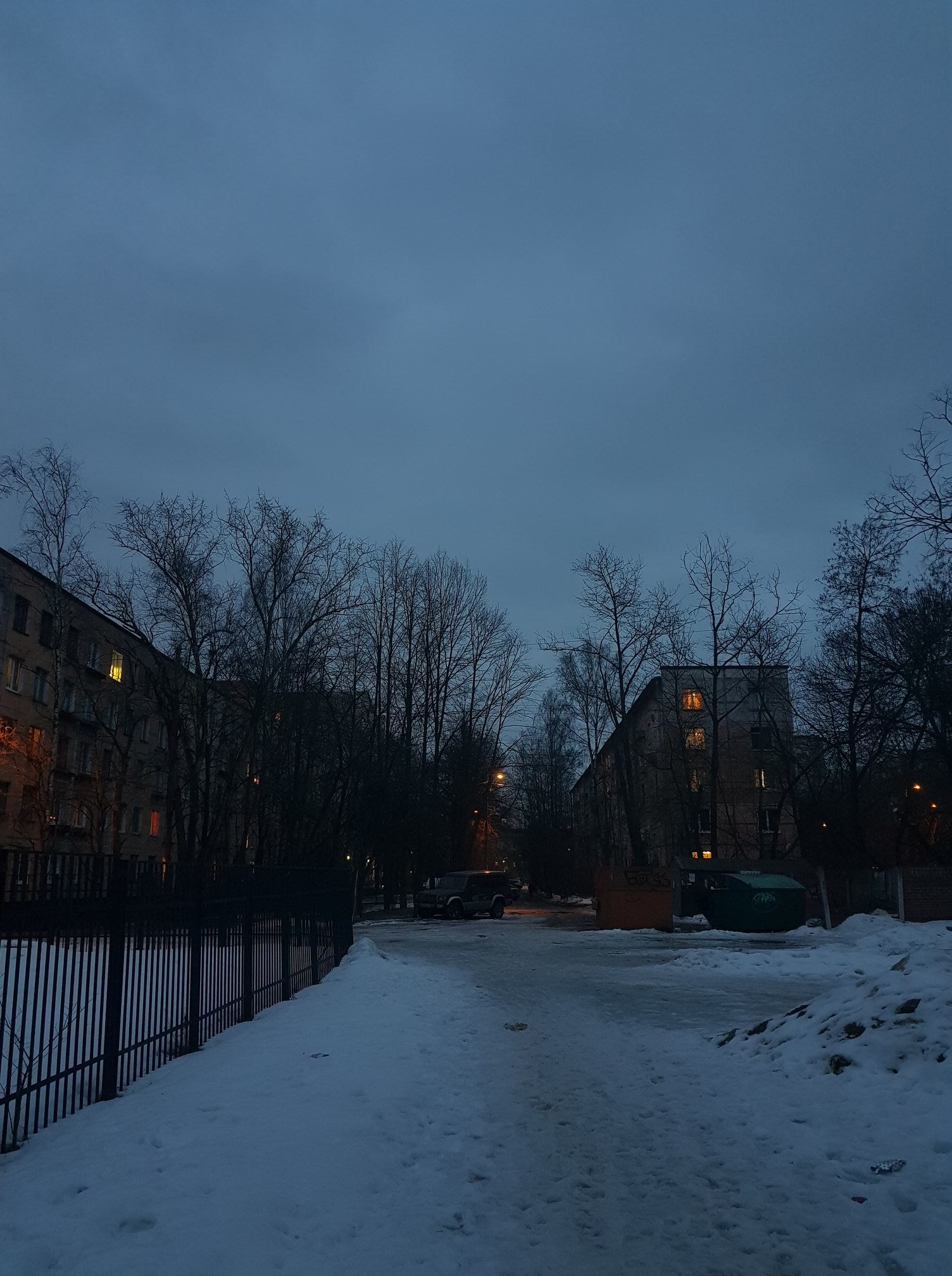 Walking with the dog - Blue evening. - My, Note 8, Saint Petersburg, Square, Walk, Meditation, German Shepherd, Longpost