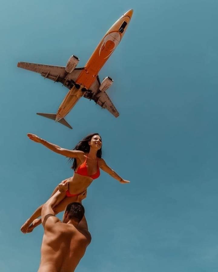 May Day mood - Airplane, Girls, Sky, Athletes, Good mood