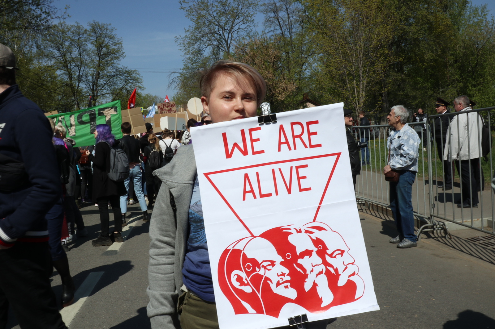 Тем временем в Москве проходят демонстрации - Моё, Мир труд май, Монстрация, Длиннопост, 1 мая