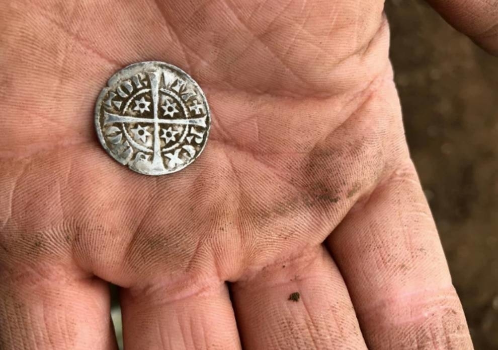 At the festival for treasure hunters, searchers found 557 old coins - Gold, Silver, Search, Treasure, Treasure hunter, Metal detector, Find, Longpost, Treasure hunt