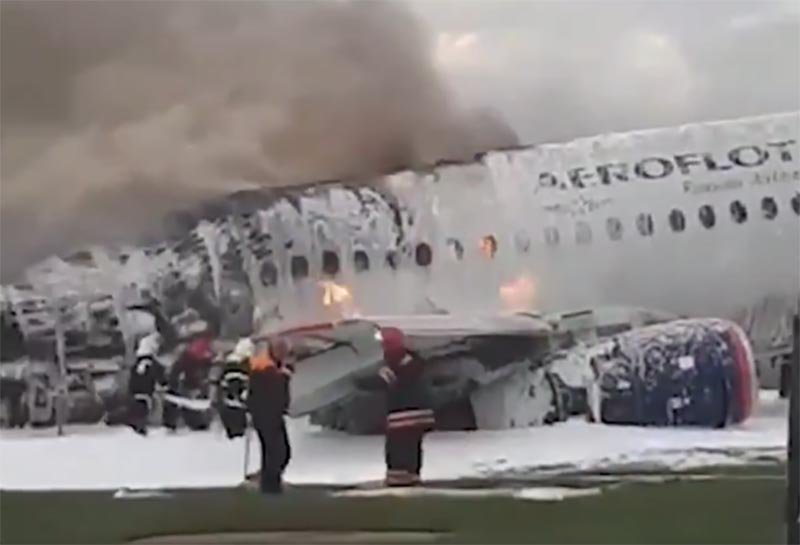 SU 1492 - My, Sheremetyevo, Plane crash, Airplane, Sukhoi Superjet 100, Fire