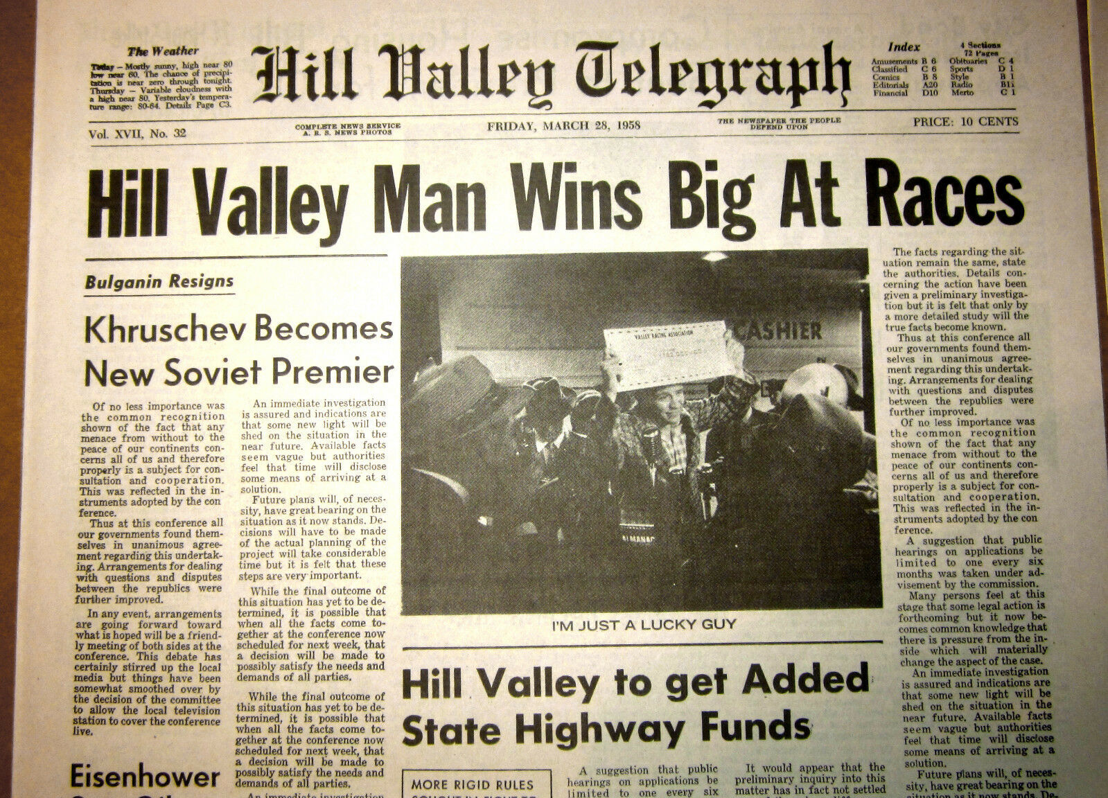 Hill Valley Telegraph, USA Today & some people at photo - Газеты, Назад в будущее, Usa Today, Фотография, Длиннопост, Назад в будущее (фильм)