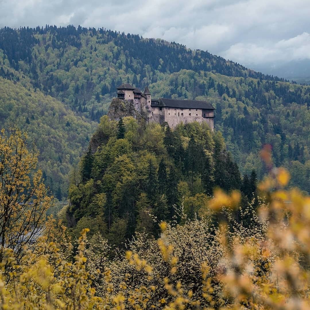 Orava city. - The photo, Lock, Landscape, Slovakia, Longpost