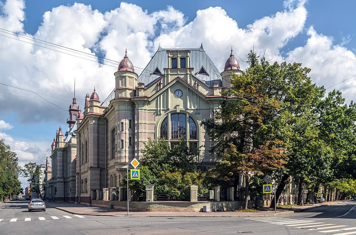 The building of the Electrotechnical Institute, or Castle on Aptekarsky - Saint Petersburg, Institute, , Romance, Decor, Legend, Lenin, The emperor, Longpost, Middle Ages