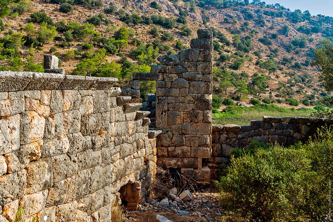 Elven path. - My, Travels, The photo, Tourism, Wild tourism, Hiking, Ruin, Hitch-hiking, Longpost