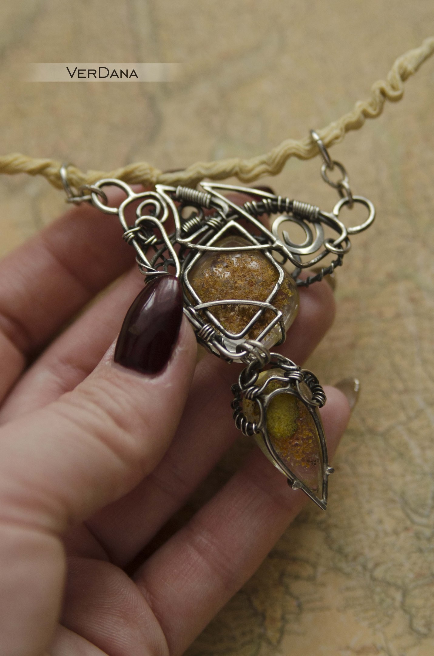 Necklace Heart of the Desert - My, Wire wrap, Needlework without process, Desert, Quartz, Decoration, Handmade, With your own hands, Longpost