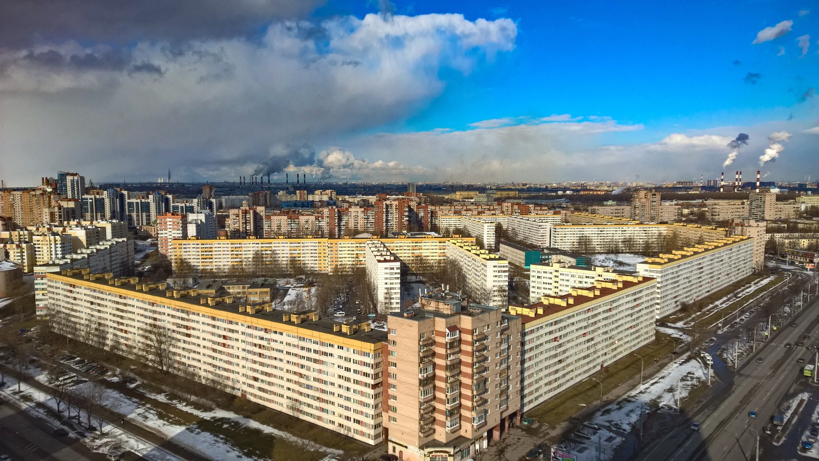 Производство облаков на пр. Ветеранов. - Моё, Фотография, Вид, Облака, Проспект Ветеранов, Lumia 1520, Длиннопост, Санкт-Петербург