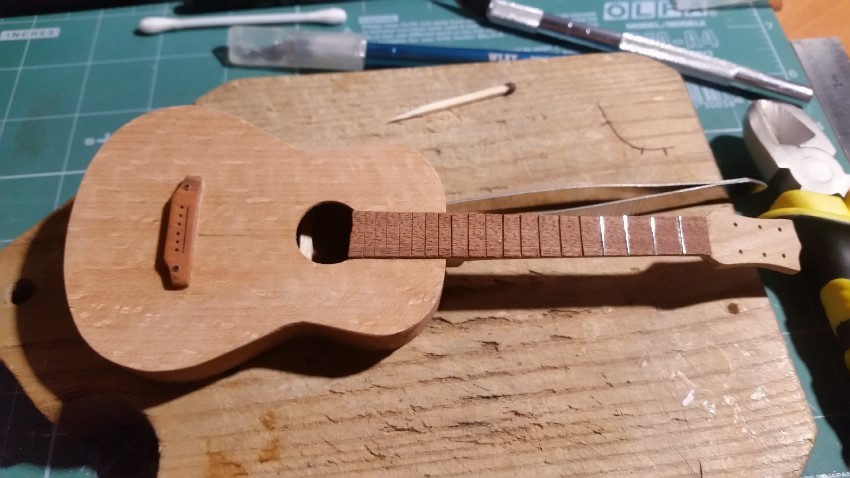 Souvenir mini guitar (a bit of a process). - My, Guitar, Mini, Handmade, Miniature, Longpost, Needlework, Miniguitar