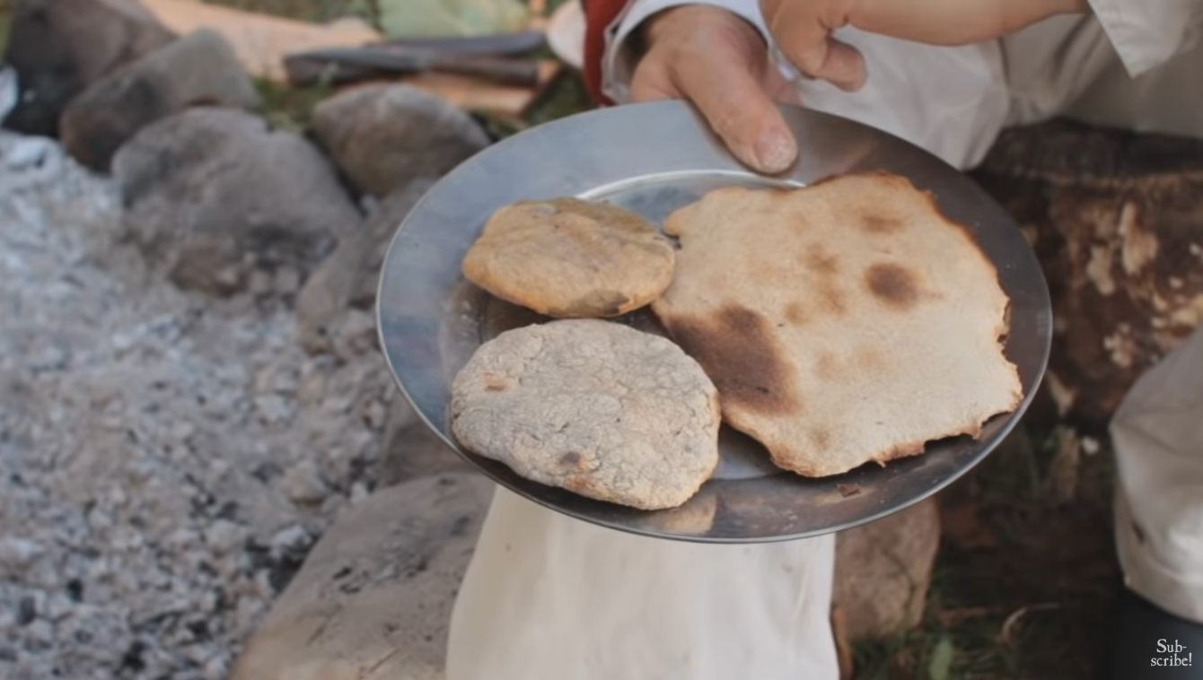 Cakes on the coals. - League of Historians, 18 century, , Recipe, Video, Longpost, Cooking, Field kitchen