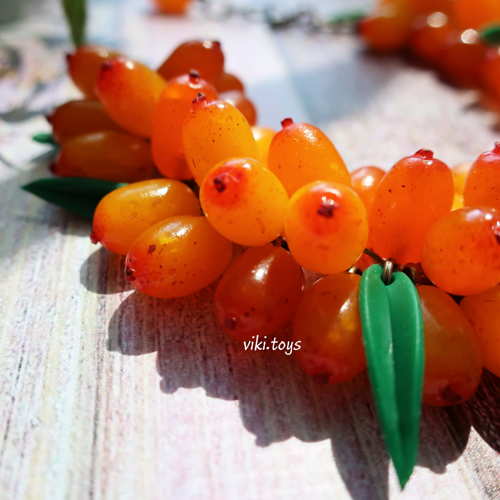 Morning with sea buckthorn - My, Needlework with process, Decoration, Presents, A bracelet, Handmade, With your own hands, Polymer clay, Creation, Longpost