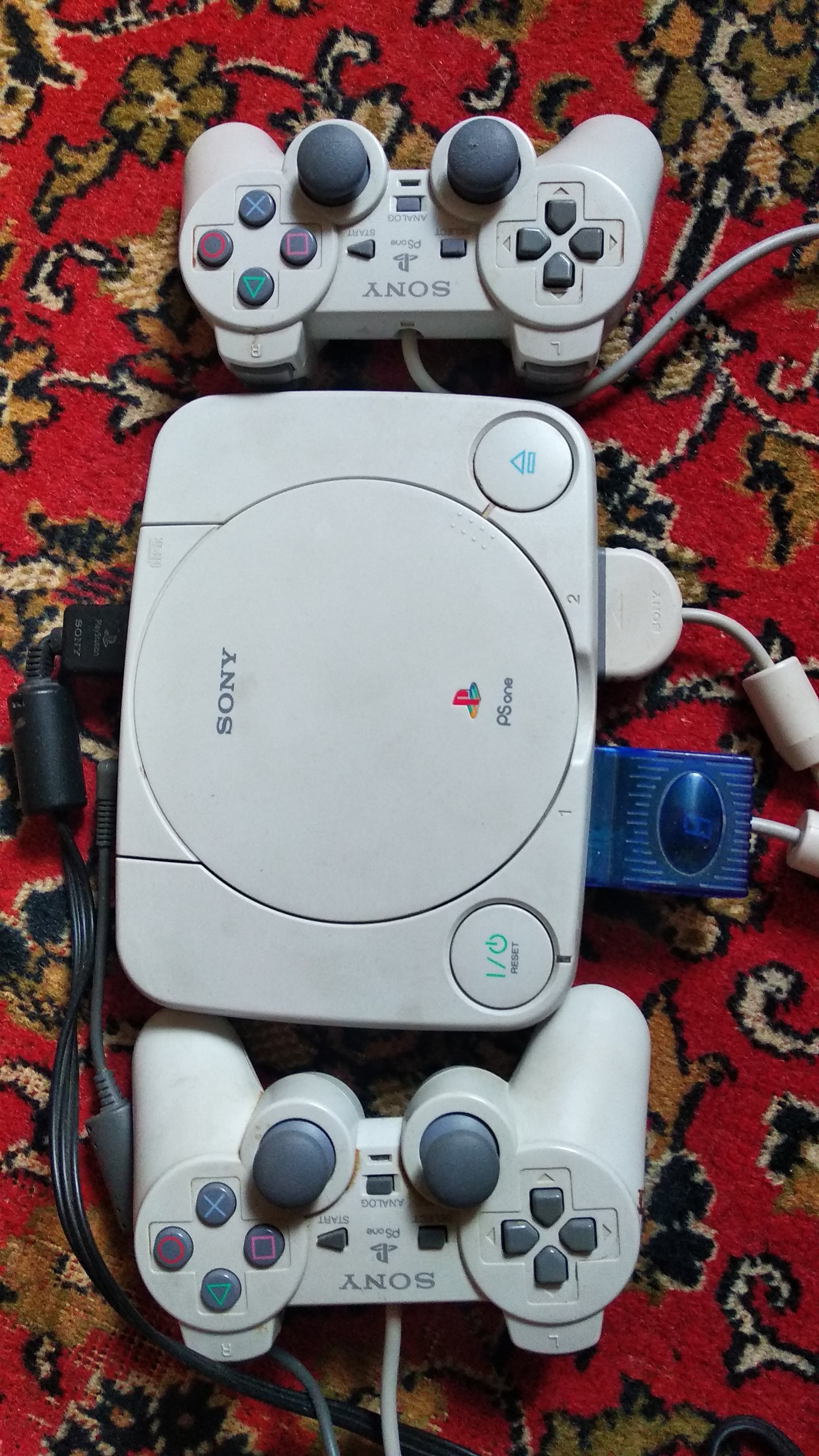 Dinosaur - Playstation, Find, Carpet