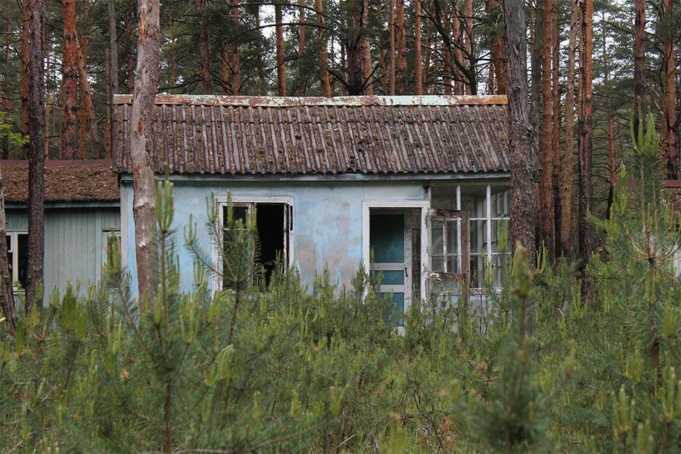 Внутри заброшенного детского летнего лагеря в Чернобыле - Чернобыль, Пионерский лагерь, Разруха, Фотография, Длиннопост, Заброшенное