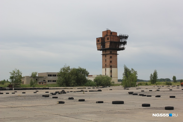 Заброшенный аэропорт Омск-Фёдоровка - Омск, Заброшенное, Аэропорт, Не пытайтесь покинуть Омск, Длиннопост, Урбанфакт, Недострой