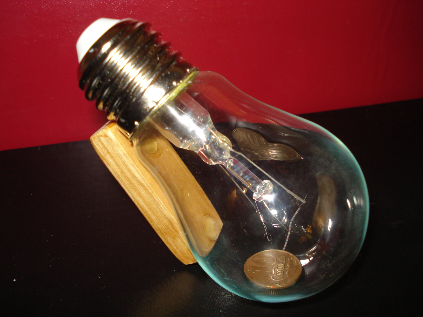 Piggy bank from a light bulb - Homemade, Crafts