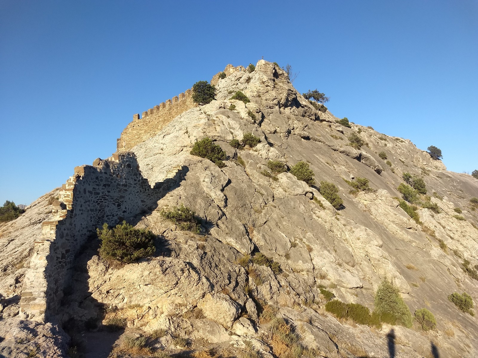 Shame on you gentlemen! - My, Crimea, Genoese Fortress, Vandalism, Mat, The mountains, Longpost, The city of Sudak