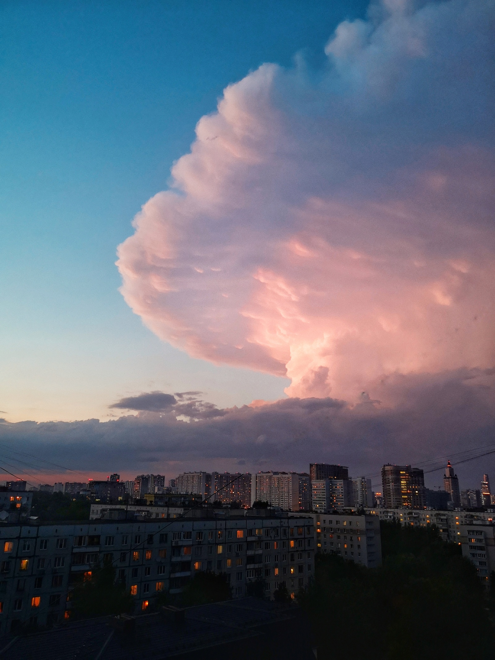 Как в аниме - Моё, Москва, Закат, Тучи