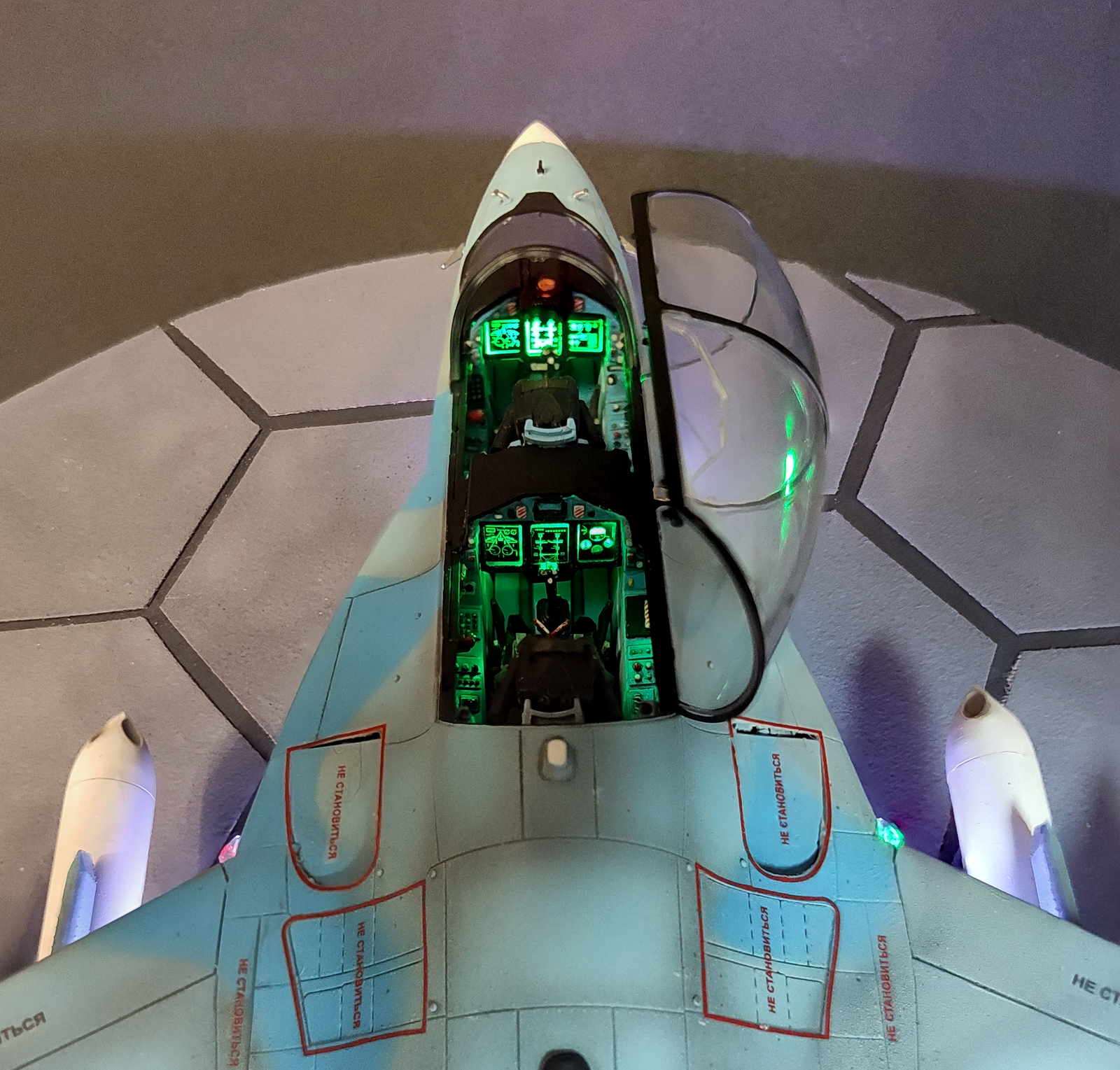 Assembling a model of the Yak-130 aircraft with illumination - My, Modeling, Stand modeling, Hobby, Aviation, Fighter, Yak-130, Longpost