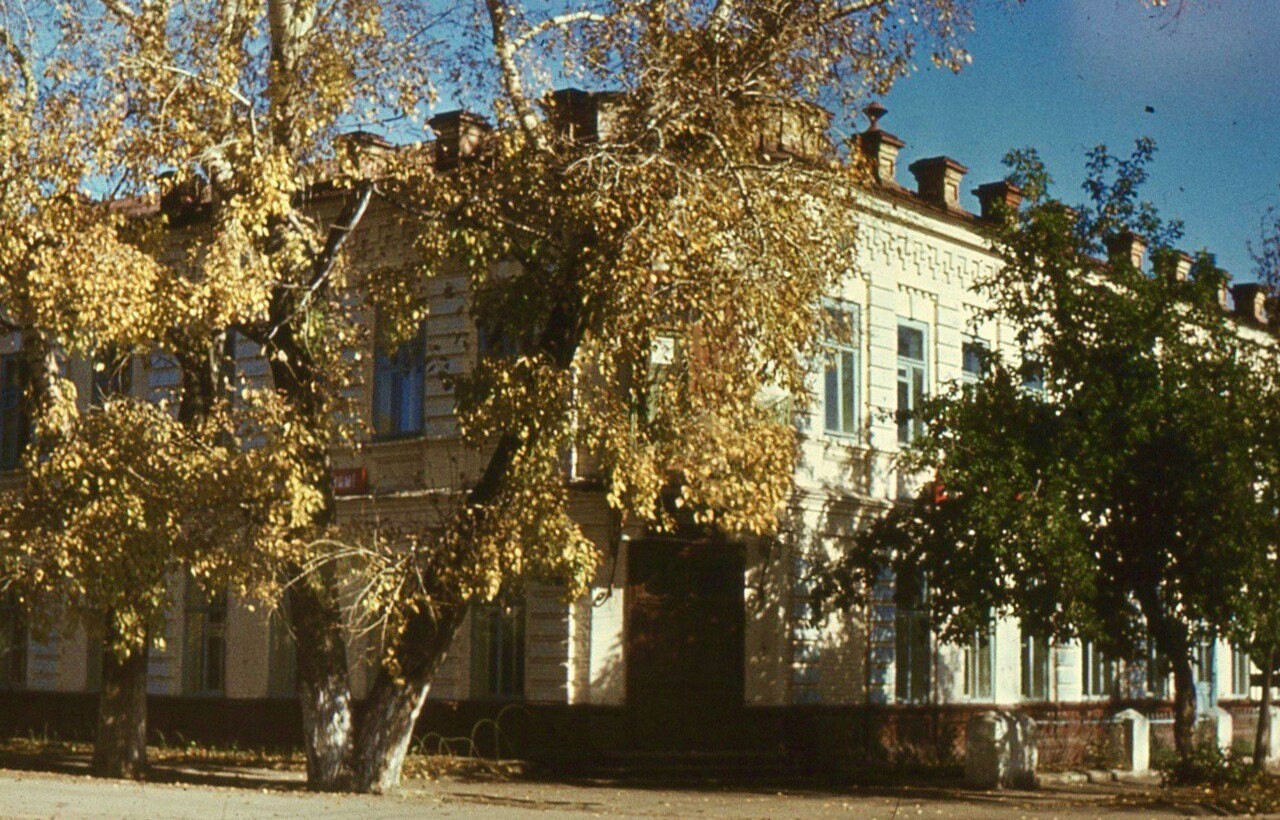 Dimitrovgrad, Ulyanovsk region, 1970s. Until 1972 it was called Melekess - the USSR, RSFSR, 70th, Longpost