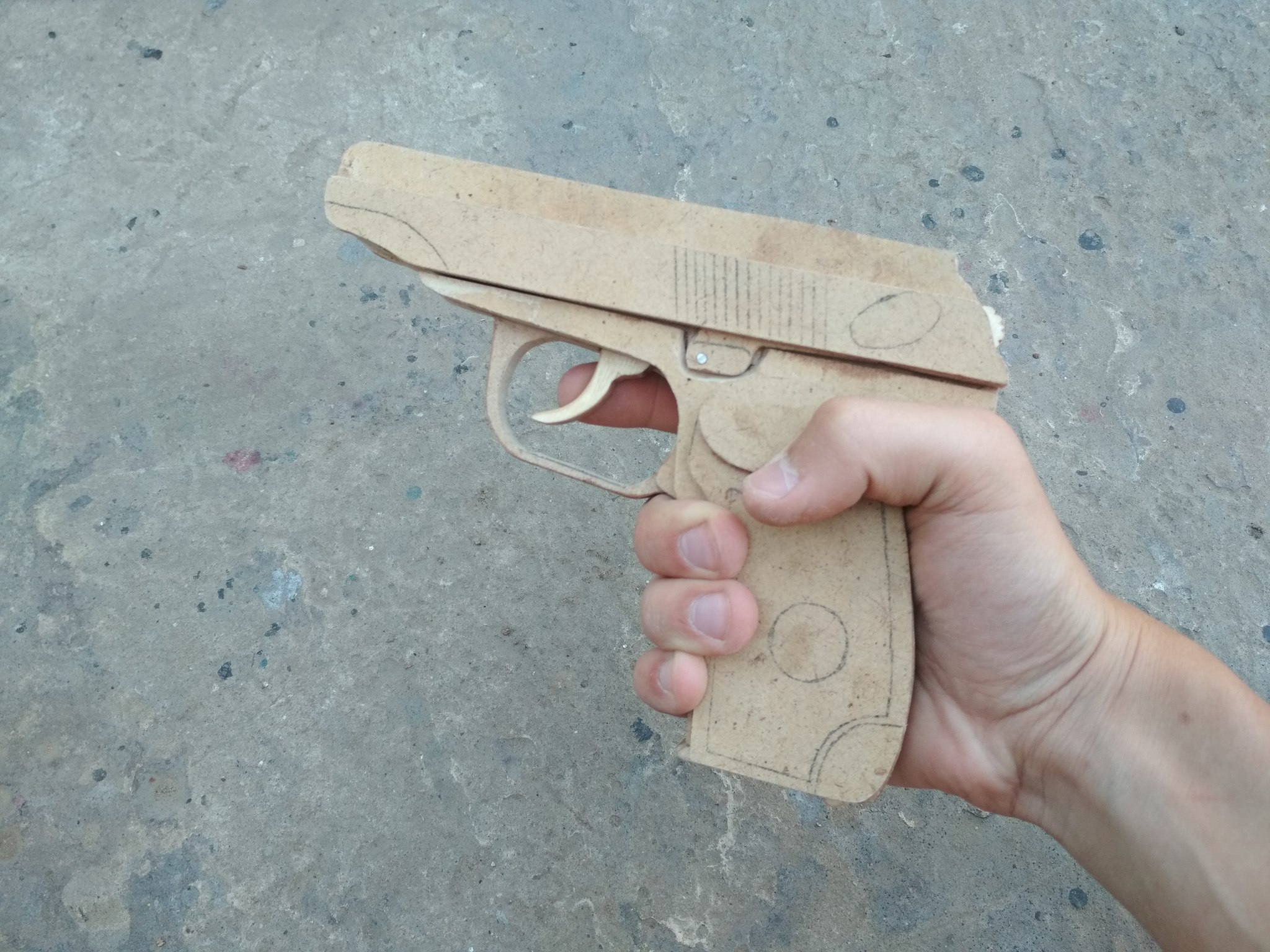 Сделал своими руками макет Пистолета Макарова | Пикабу