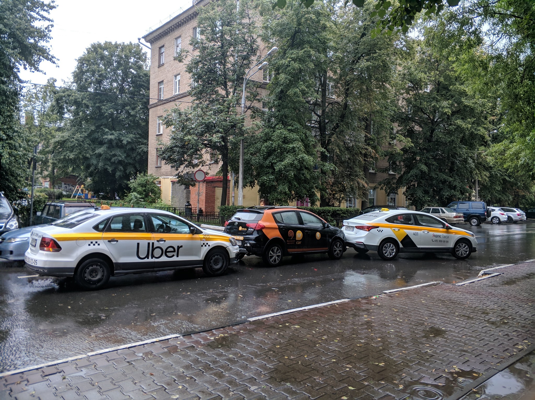 Coincidence!? - My, Auto, Yandex Taxi, Taxi, Car, Uber, Car sharing, Road accident, Moscow