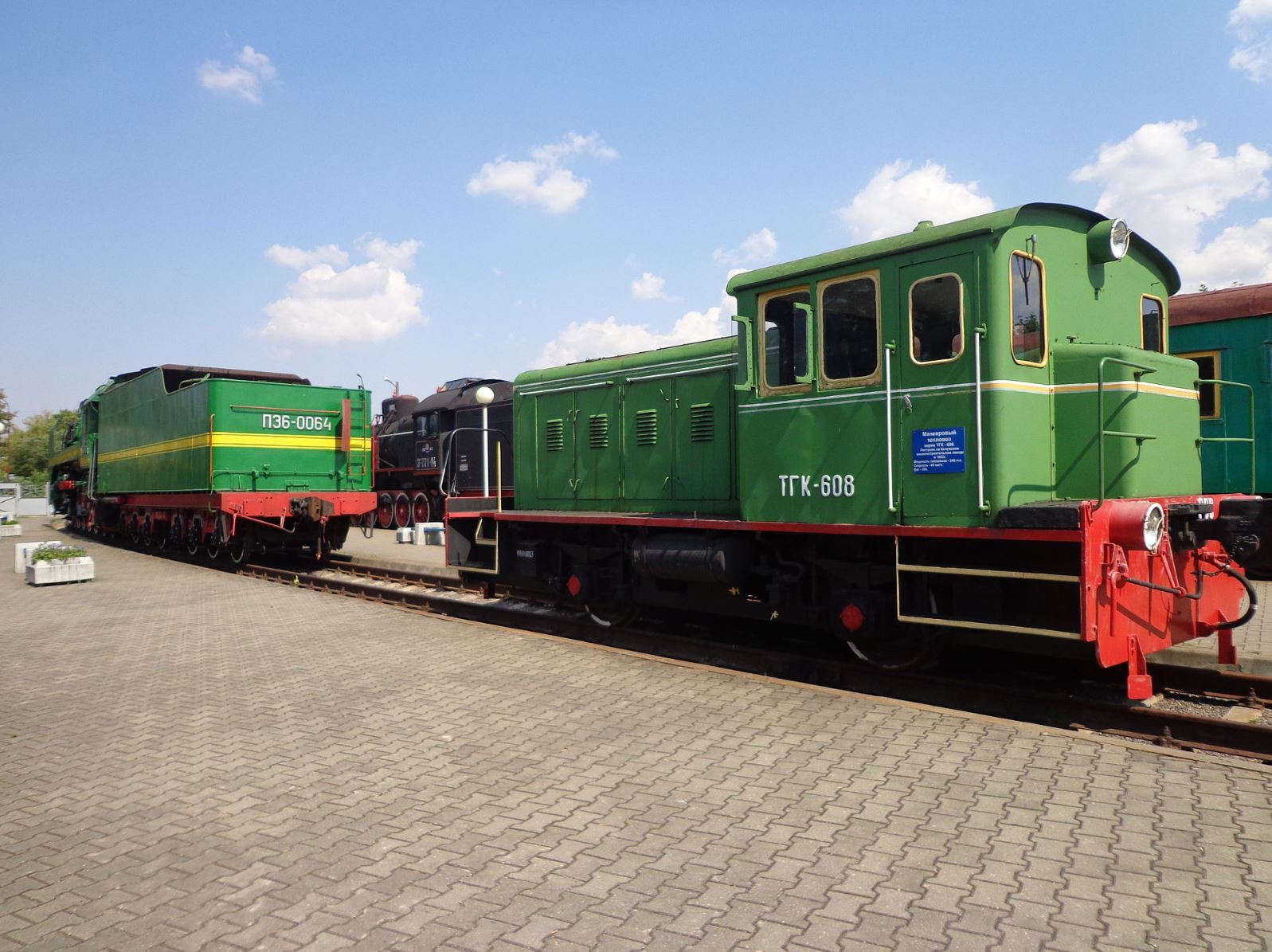 From motor locomotives to diesel locomotives. - Railway, Thc, Locomotive, Kalugaputmash, Longpost