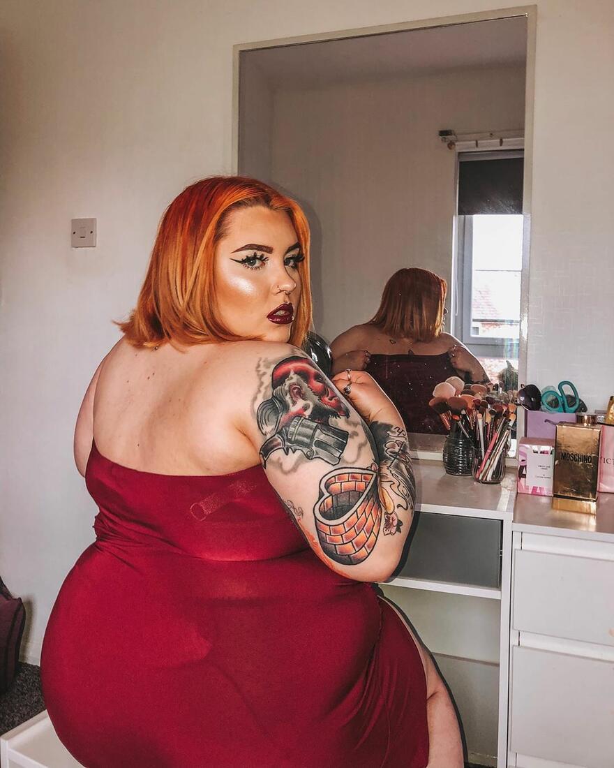 Paige Alexandra is a 20 year old size+ model and body-positive activist. - Models, Plus size, , Girls, Longpost, Fullness