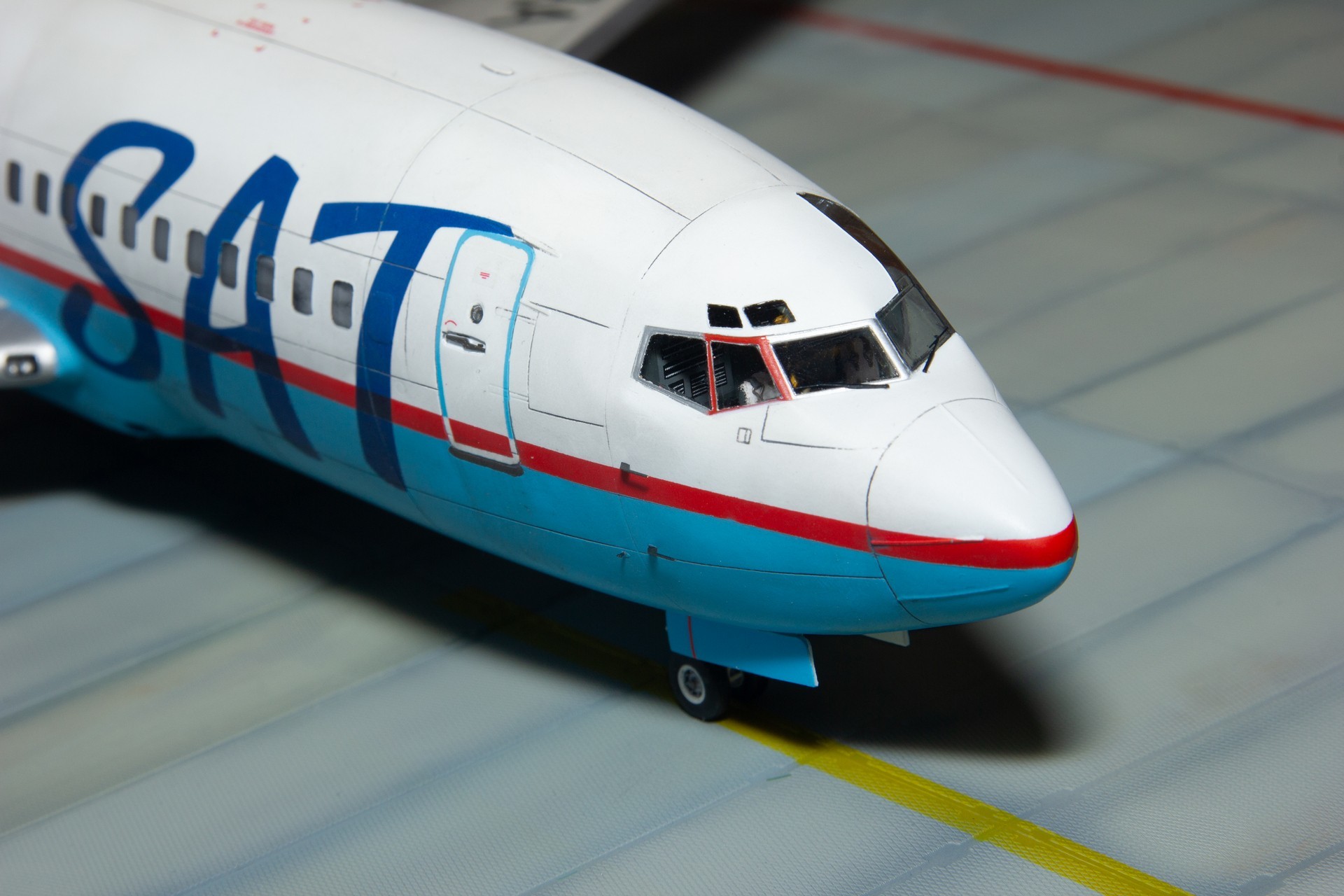 Boeing 737-200 plastic model in 1/72 scale from BPK - My, Boeing-737, Models, Airplane, Longpost, Needlework with process, Boeing 737