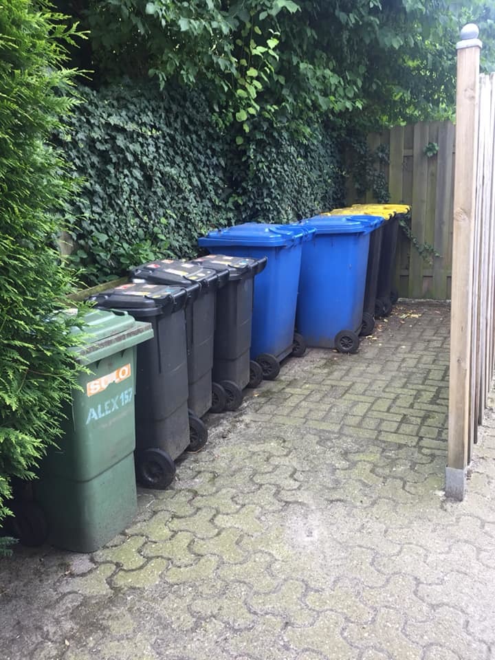 About waste sorting in Germany - My, Germany, Garbage, Living abroad, Separate garbage collection, Germans, Longpost