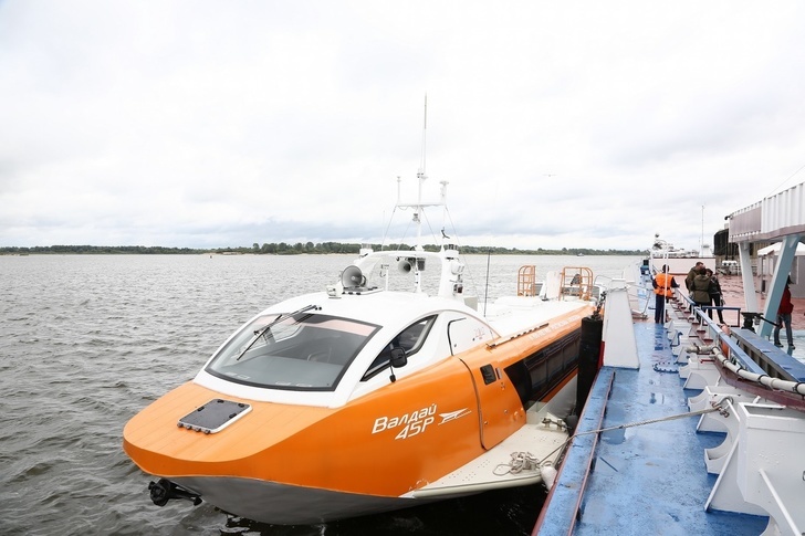 The start of navigation of hydrofoils Valdai 45R in the Nizhny Novgorod region - Nizhny Novgorod, Russia, Valdai, Hydrofoil, Longpost