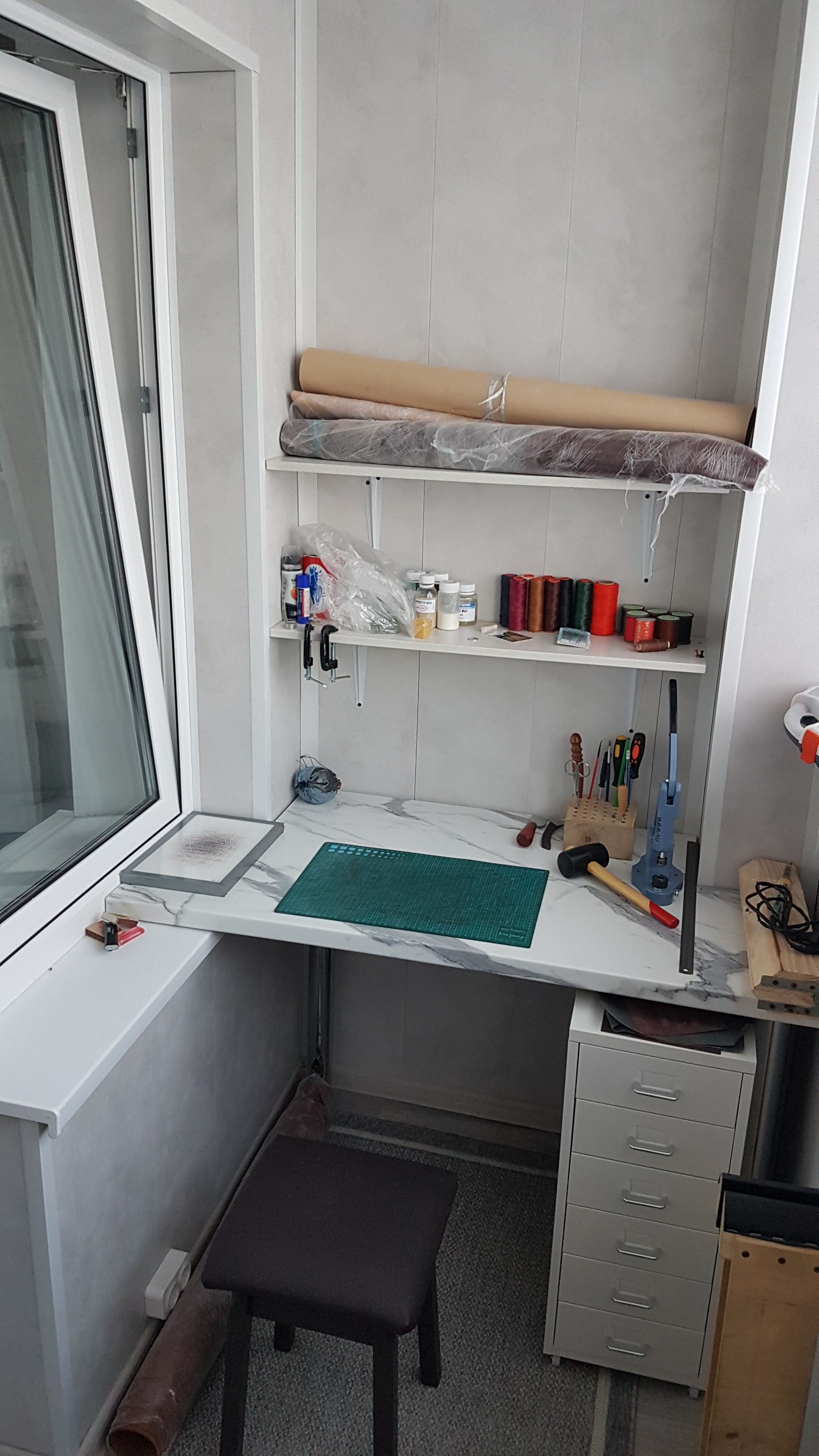 Got a corner. - My, Workshop, Leather craft, Balcony, Needlework