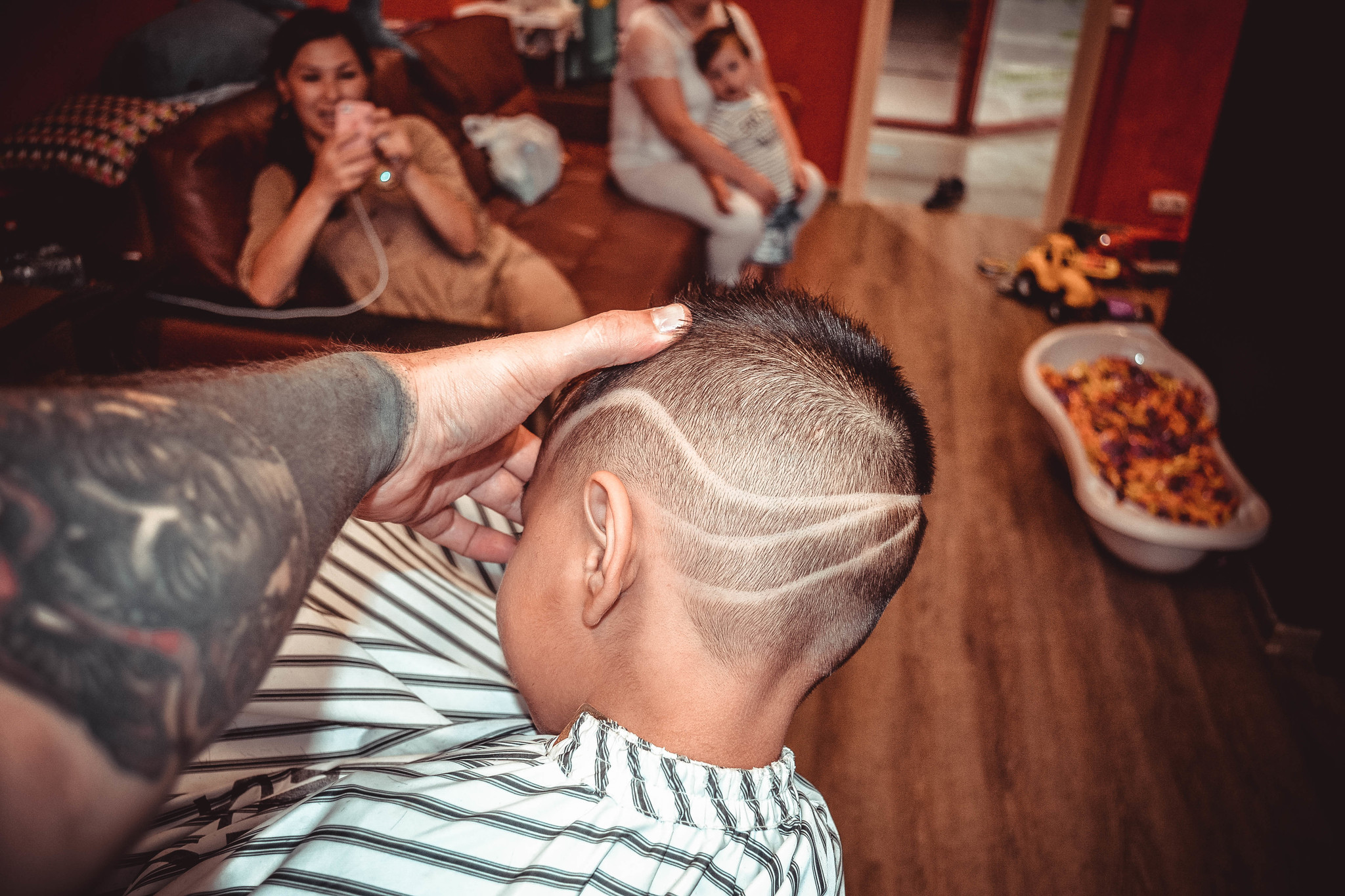 Children getting their hair cut - My, Children, The hairdresser, Longpost