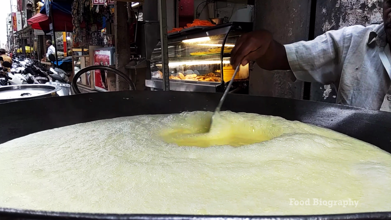 Making huge almond milk [street food] - My, Food, Cooking, India, Video, Huge, Dessert, Longpost, Almond milk