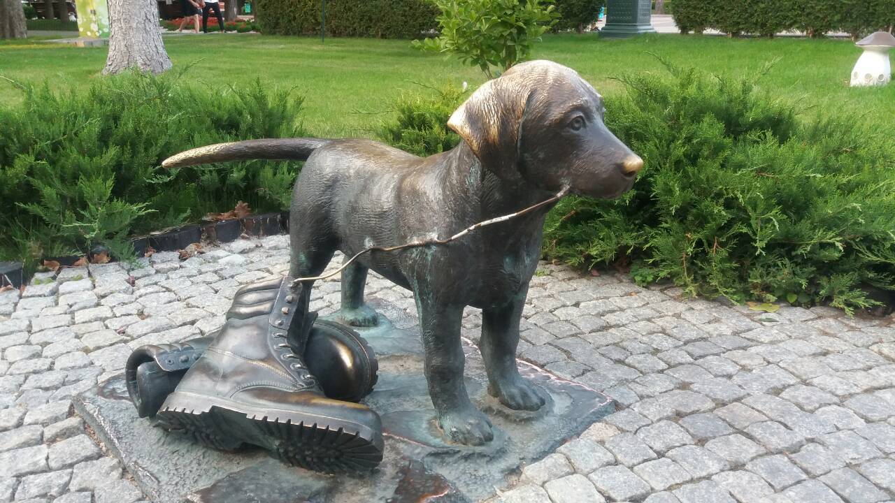 Didn't you see - here my master did not run barefoot? - My, Sculpture, Puppies, Humor, The photo, Longpost