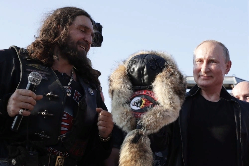 Putin's knitted hat - Fur, Leather, Bikers, Media headlines, Journalists, Night Wolves, Cap, Motorcyclists