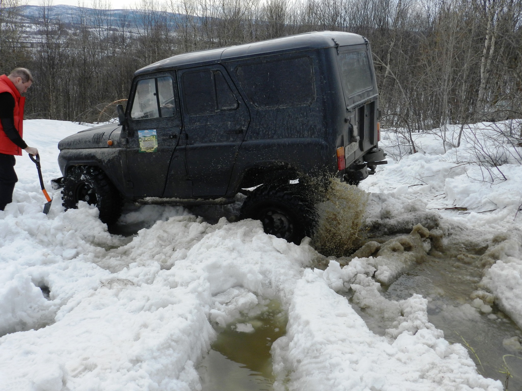 Duster, Defender, УАЗ, Arctic Trucks, Hummer, Terrano на Комсомольской горке. 21.04.19г - Моё, Дастер, УАЗ, Снег, Мурманск, Лэндровер, Отдых, Nissan, Хаммер, Видео, Длиннопост, Renault Duster, Land Rover